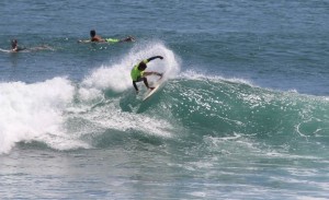 Maykol ripping frontside
